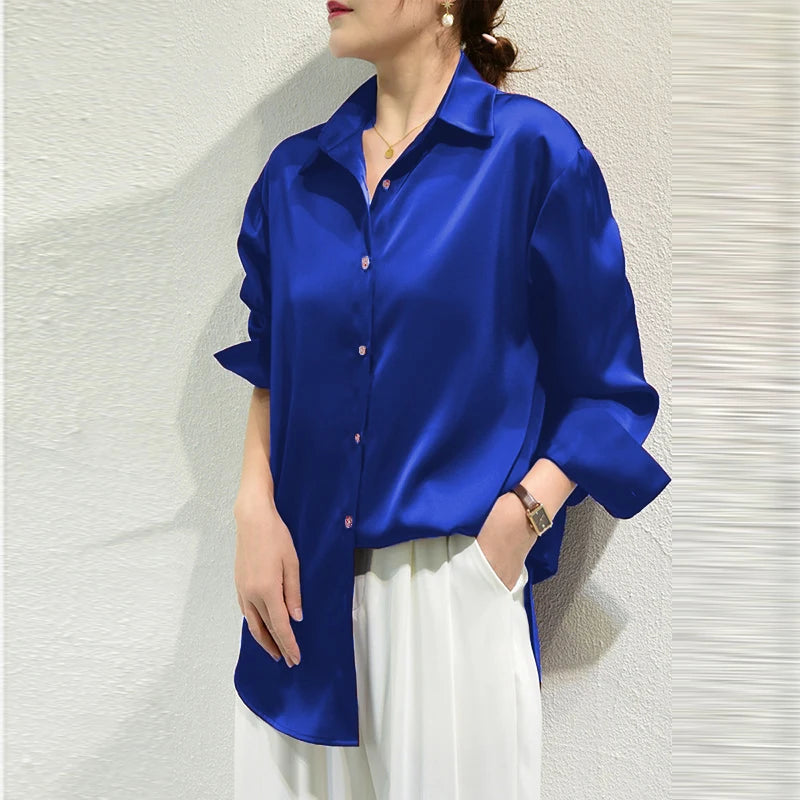 Satin Women’s Blouse – Style and Sophistication for Your Work Look!