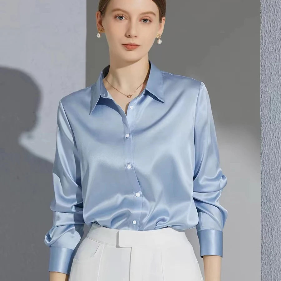 Satin Women’s Blouse – Style and Sophistication for Your Work Look!